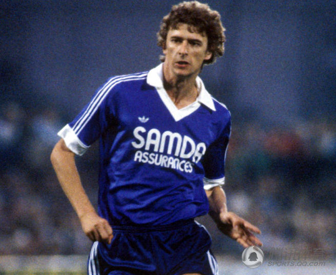  法甲联盟改革，下赛季启用VAR回放系统  