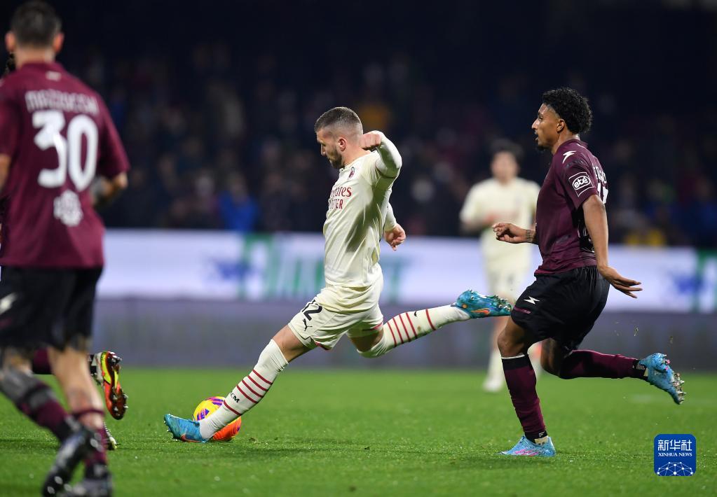 萨勒尼塔纳保级曙光,南部球队战胜直接对手